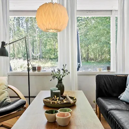 1476-aakirkeby-sluseparken-20 Semesterbostad Vester Somarken