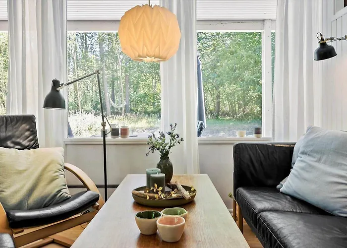 1476-aakirkeby-sluseparken-20 Сasa de vacaciones Vester Somarken